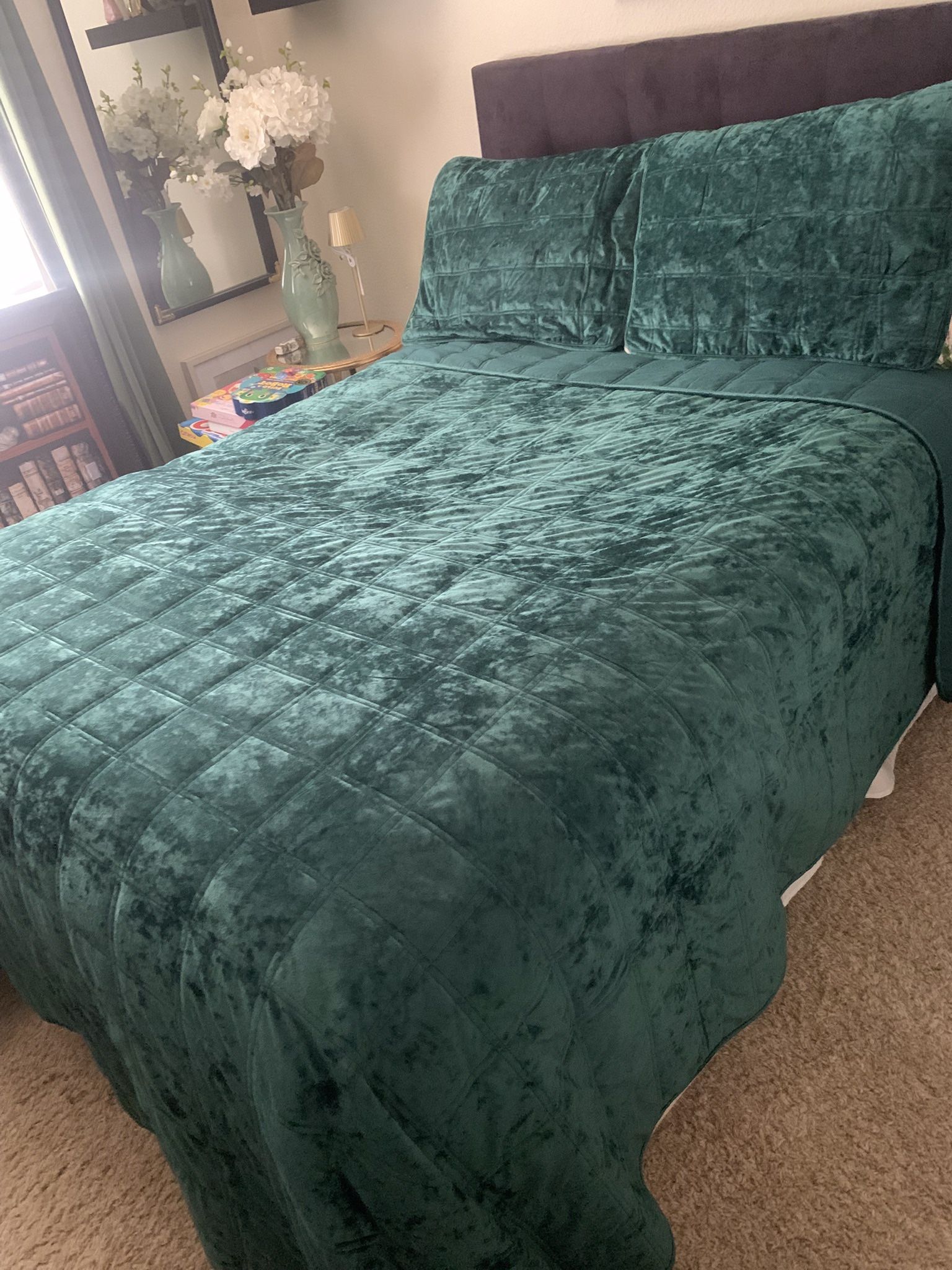New Queen Set Velvet Quilt