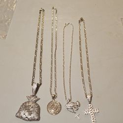 STUNNING 4  CHAINS WITH PENDANT LOT MOISSANITE DAIMOND 