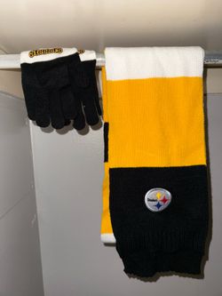 Scarf and gloves