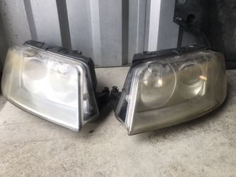 2002 - 2005 VW Passat Factory Headlights