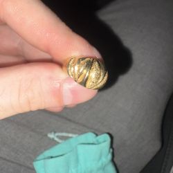 18k Gold ring 
