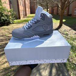Jordan Retro 5 “Wolf Grey”
