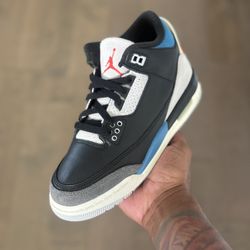 Air Jordan 4 Retro “Rare Air” (GS)