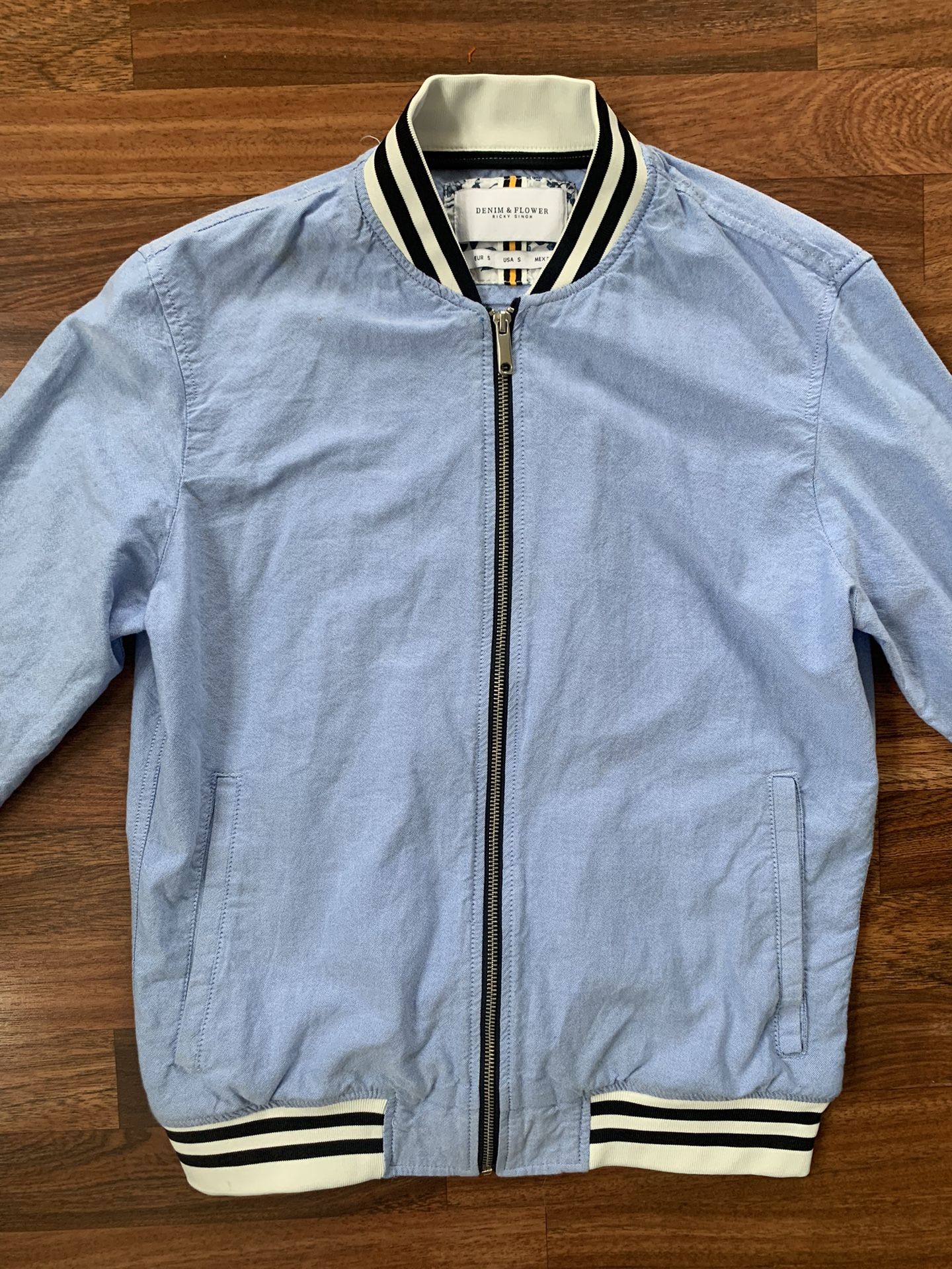 Denim & Flower by Ricky Singh Men's Oxford Zip Up Jacket Light Blue Sz Small
