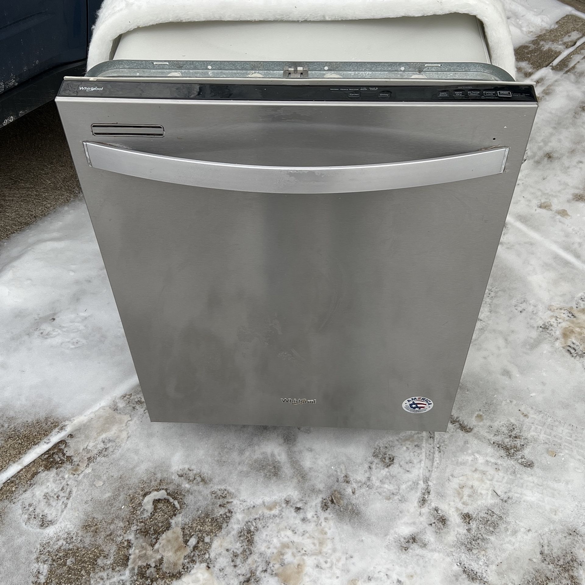 Whirlpool Stainless Steel Dishwasher for Sale in Cleveland, OH OfferUp