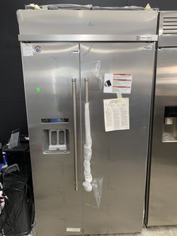 Kitchen aid 42” built in refrigerator in stainless steel new open box