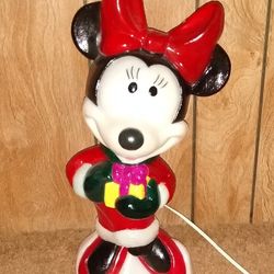 Super Cute Disney Minnie Mouse Lighted Christmas Blow Mold!