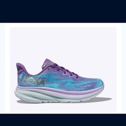 Hoka Clifton 9