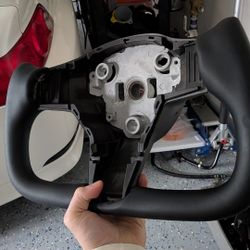 Tesla Model 3 Yolk Style Steering Wheel 