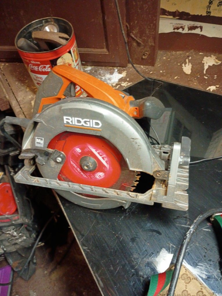 Ridgid Circular Saw