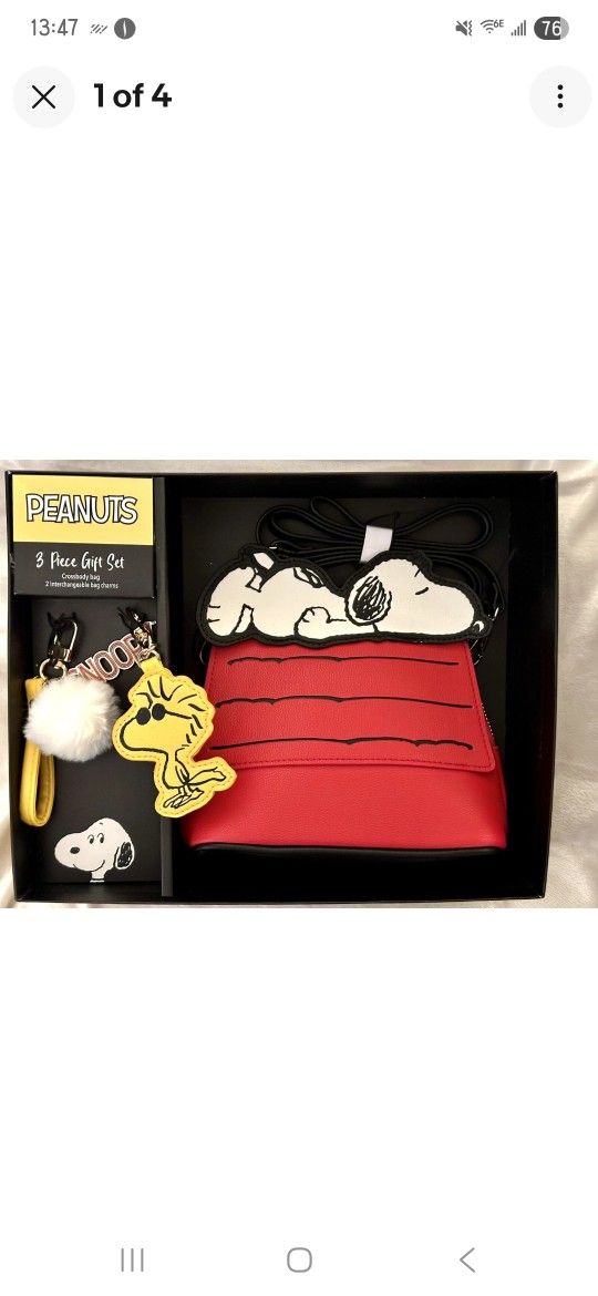 Snoopy 3 Piece Set; Crossbody & 2 Bag Charms