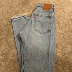 Levi’s Womens Jeans