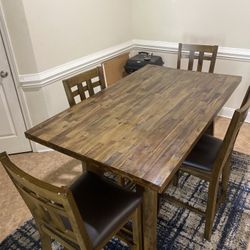 Solid Wood Dining Table Set – Seats 4 (Good Condition)