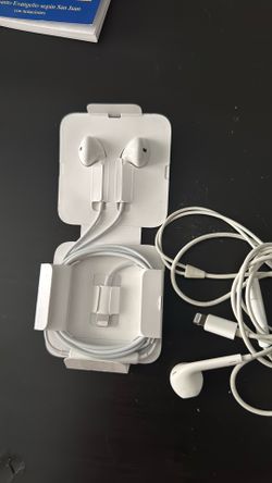 Apple Headphone