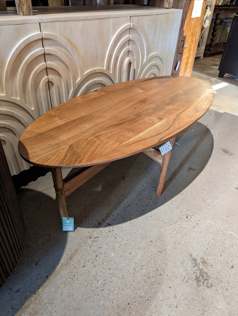 Oval Wooden Coffee Table 