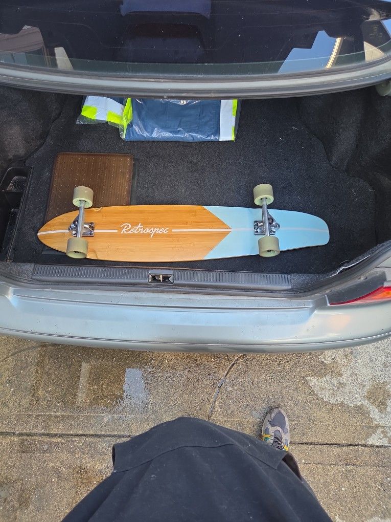 Retrospec Skateboard 