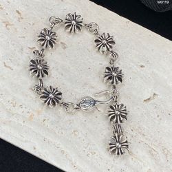 Today's recommendation of cro heart bracelet jewellery