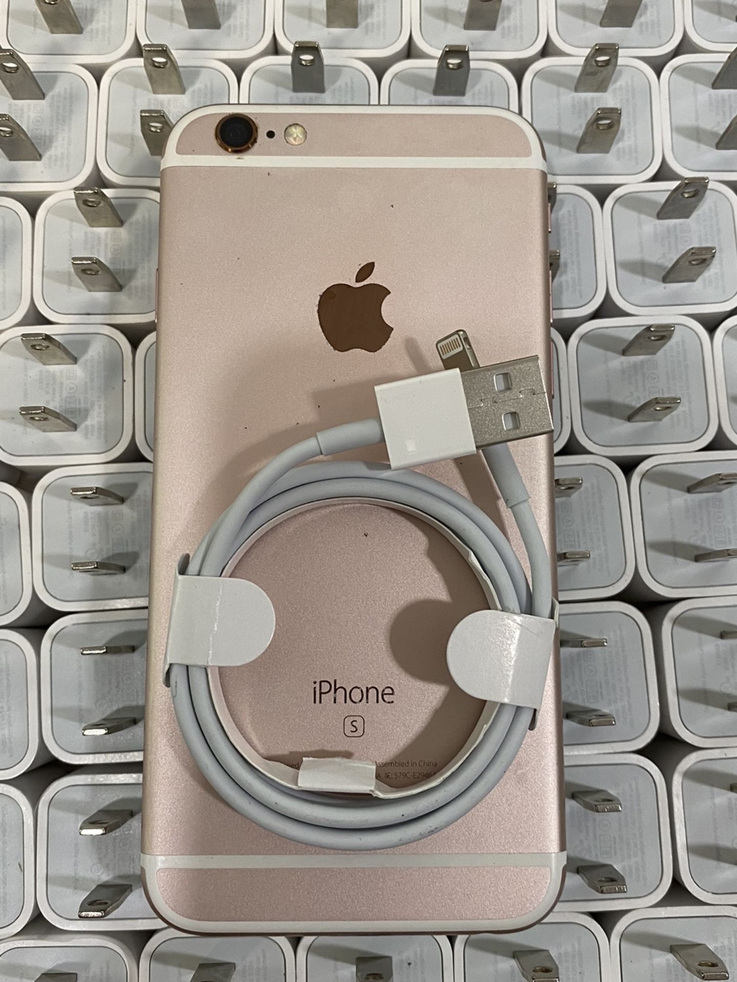 Factory unlocked apple iphone 6s 16 gb, Sold with store warranty