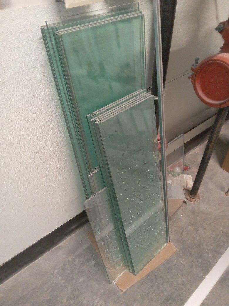 3/8" Thick Tempered Glass With A Bevel (Approx. 60 Pieces)