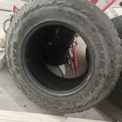 Toyo 37X20 Tires x3
