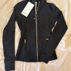 Gold zipper Black lululemon define jacket