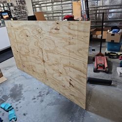 1/2 Inch Ply Wood  82 X 48 