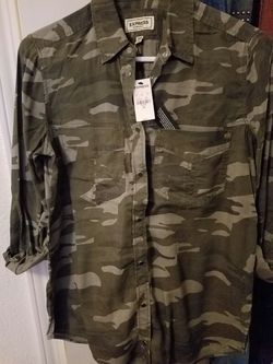 Express brand new boyfriend shirt