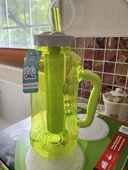 Cool Gear Water Bottle With Freezer Stick