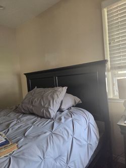 Queen Bedframe and nightstands