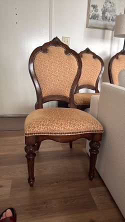 Free Dining chairs