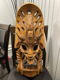 Máscara Tribal Bakunawa