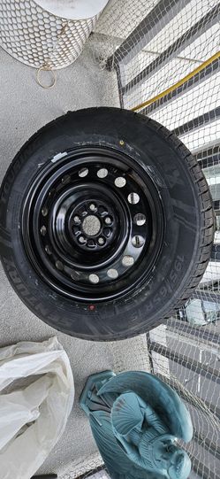 2016 Toyota Prius spare tire + wheel