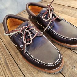 Timberland Authentic 3-Eye Lug Handsewn Shoe  8.5 Wide