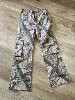 New Juniors Camouflage W Side Pockets Size Small