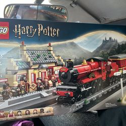 LEGO Harry Potter Hogwarts Express & Hogsmeade Station Train Set 76423