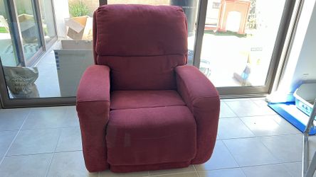 Red Fabric Electrical Recliner In Great Shape
