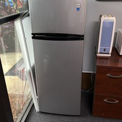 Refrigerator  21 x 55