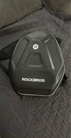 ROCKBROS Hard Shell Sling Bag
