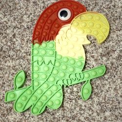 Pop-it Parrot