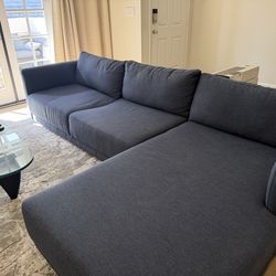 Sectional sofa -perfect for movie watching!