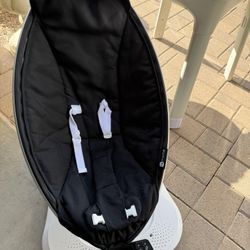 4moms mamaRoo Multi-Motion Baby Swing Smart Connectivity