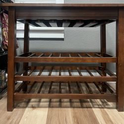 Wooden wine glass/bottle rack