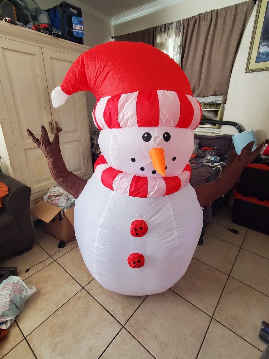 Snowman Inflatable