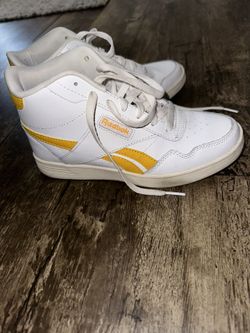 Reebok Nike High top Sneakers Size 7 Women’s
