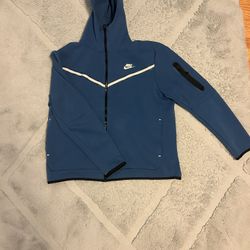 Nike Tech Size XL