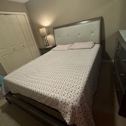 Bedroom Set