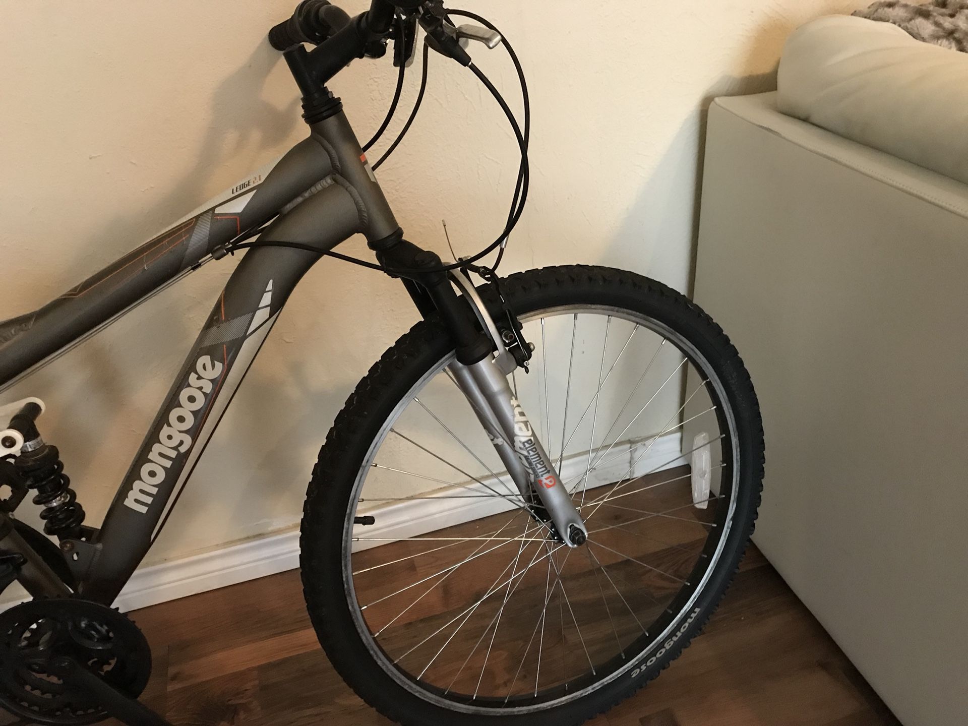 Mountain Bike Mongoose, elite. 6061 ,LEDGE 2.1 for Sale in San Antonio