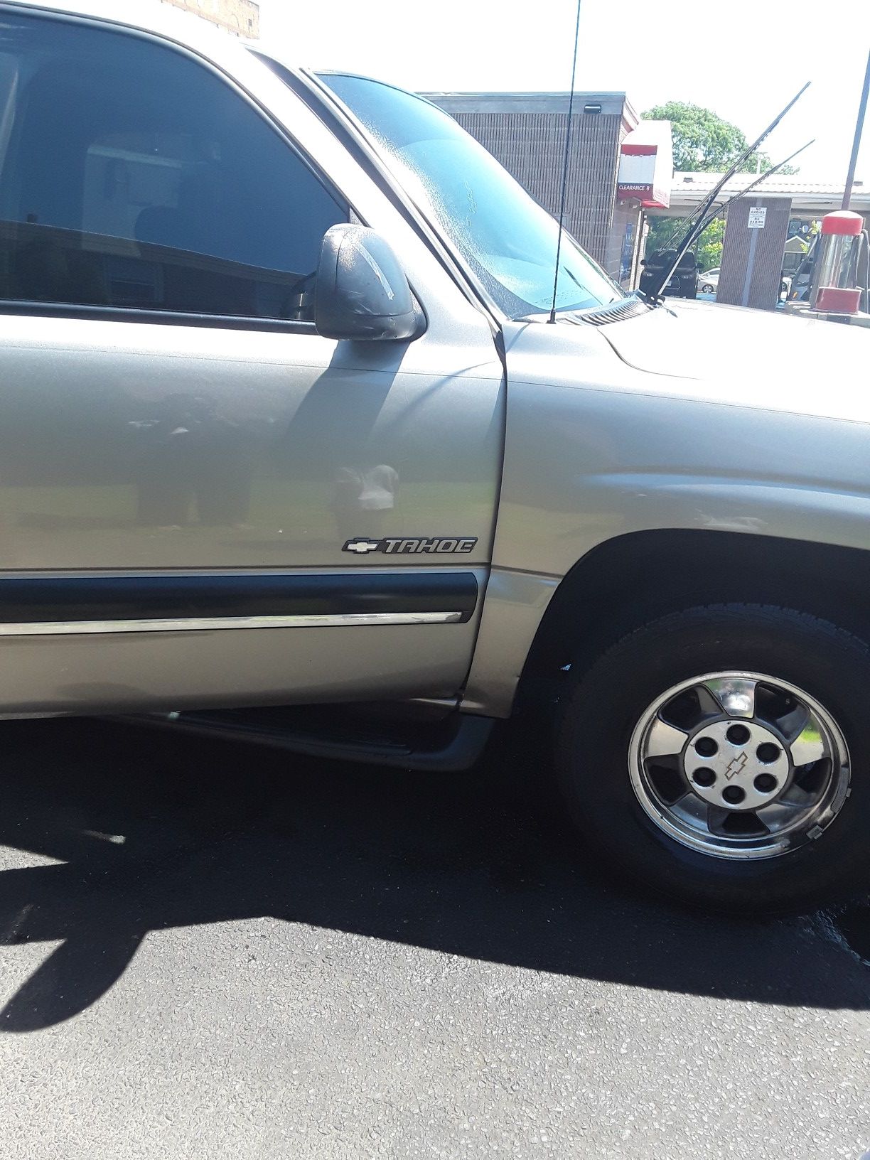 2001 Chevrolet Tahoe