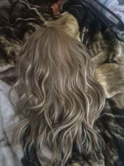 Light brown synthetic wig