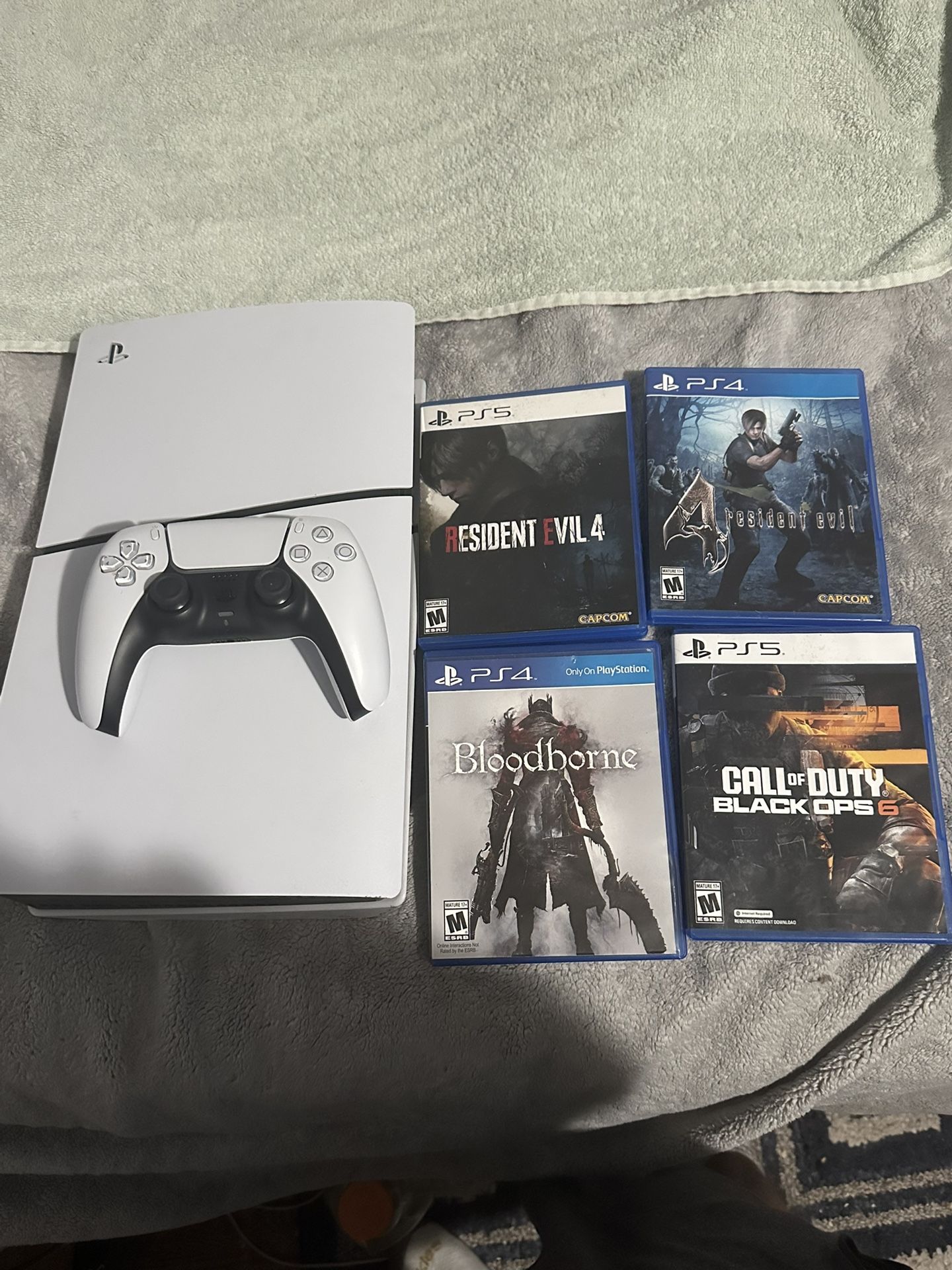 Ps5 With 4 Games